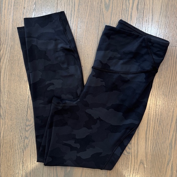 Lululemon Base Pace High-Rise Crop 23" - Picture 3 of 9